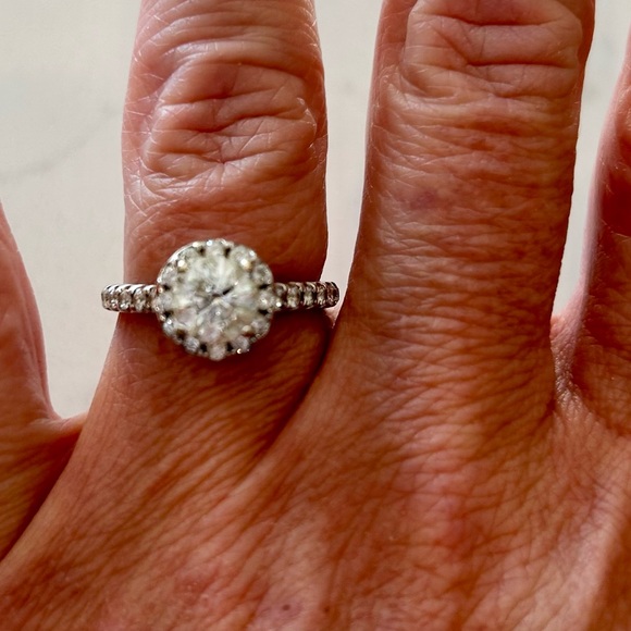 Tolkowsky White Gold Natural Diamond Ring Set Size 6.5 from Kay Jewelers - Picture 7 of 9